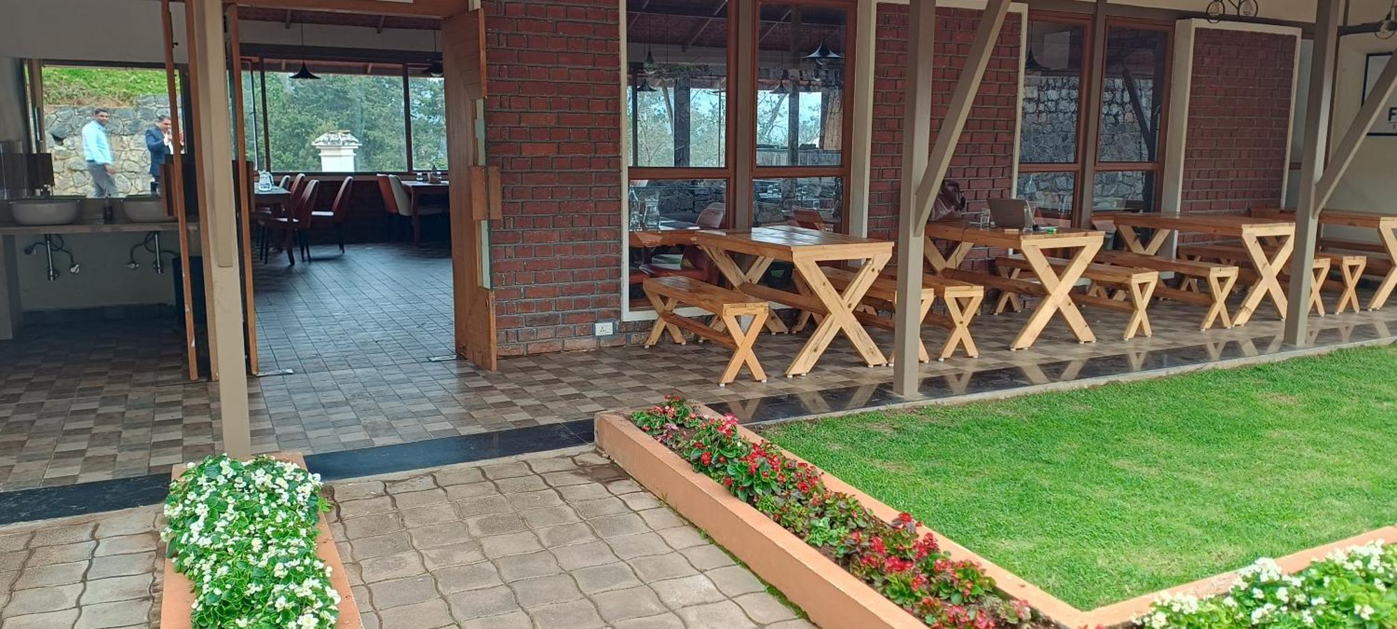 Yantra Resort By Spree Ooty Extérieur photo